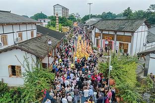 难阻球队失利！莱昂纳德17中9拿到23分7篮板